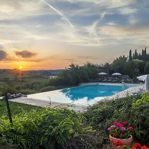 hotel-toscana-laticastelli.it-tuscanyhotel.com/