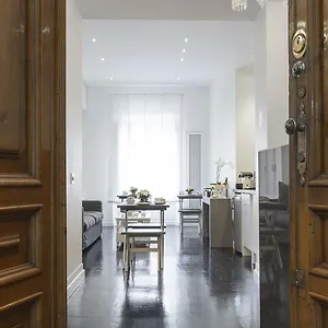 Xenia Bed & Breakfast